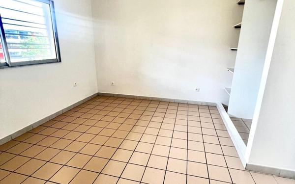 Appartement à louer    2 pièces •  Kourou