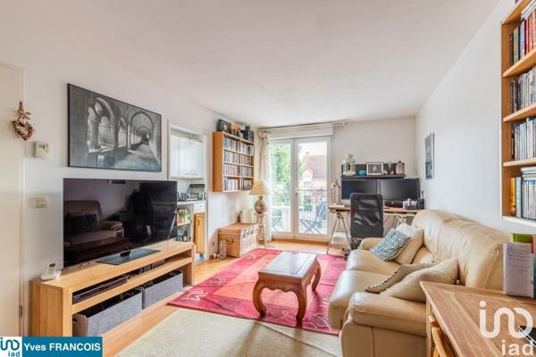 Appartement 2 pièces de 44 m² à Sainte-Geneviève-des-Bois (91700)