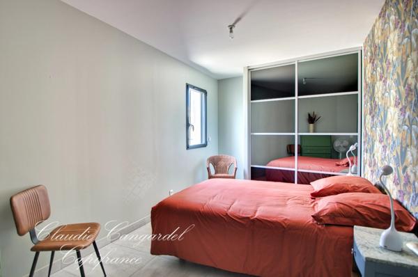 MARSILLY, Villa contemporaine de plain-pied, 4 chambres, avec piscine, sans vis à vis, à deux pas de l’océan