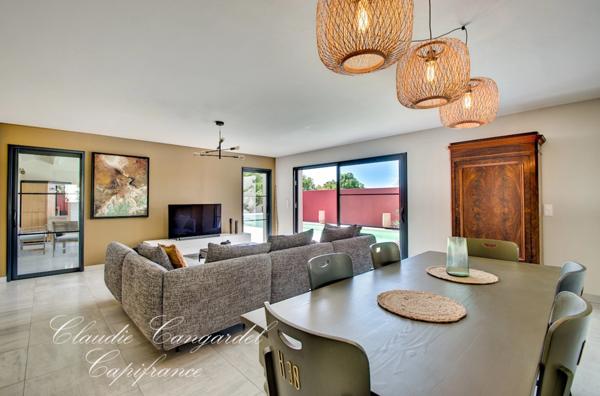 MARSILLY, Villa contemporaine de plain-pied, 4 chambres, avec piscine, sans vis à vis, à deux pas de l’océan