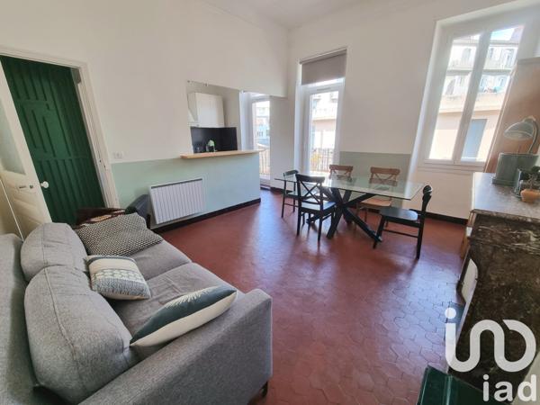 Location appartement 4 pièces 100 m² Marseille 5