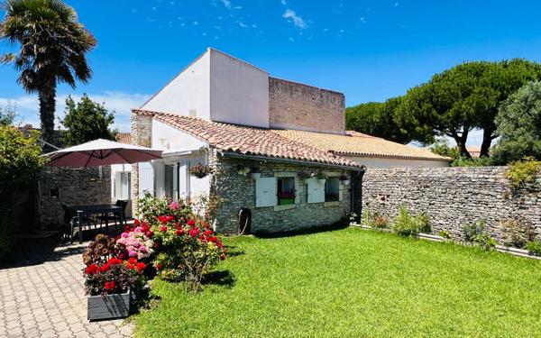 Maison à vendre    5 pièces •  La Couarde-sur-Mer