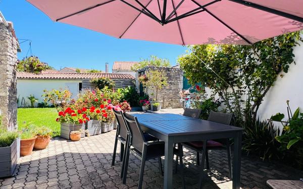 Maison à vendre    5 pièces •  La Couarde-sur-Mer