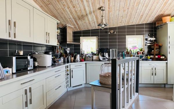 Maison à vendre    5 pièces •  La Couarde-sur-Mer