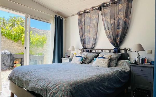 Maison à vendre    5 pièces •  La Couarde-sur-Mer