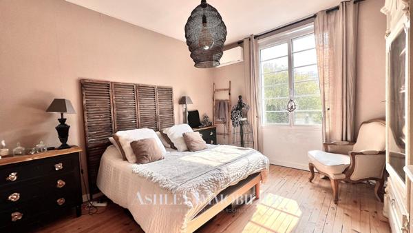 A VENDRE MAISON TYPE 5 AVEC GARAGE - LAROCHELLE LA GENETTE