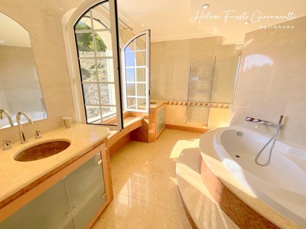 PROPRIETE DE CHARME AVEC PISCINE - VUE MER PANORAMIQUE - 20290 BORGO