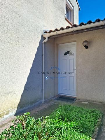 À vendre - Maison mitoyenne 1 côté, 4 pièces située à Muret (31600)