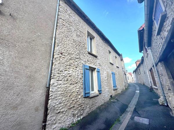 Maison de caractère 127 m² - 4 chambres- Bennecourt 78270