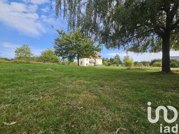 Maison d’architecte 7 pièces de 228 m² à Yzeure (03400)