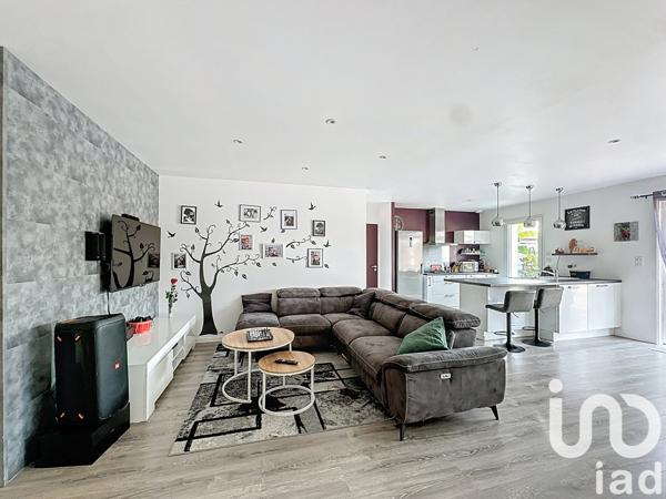 Maison à vendre 4 pièces 107 m² Saint-Jean-de-Liversay