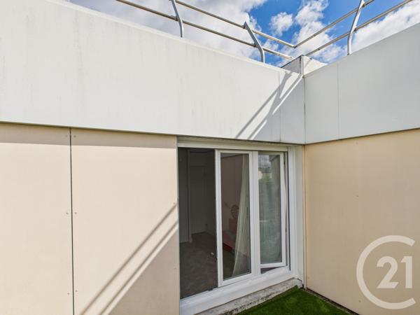 Appartement F3 à vendre  3 pièces - 90 m2 TRAPPES - 78