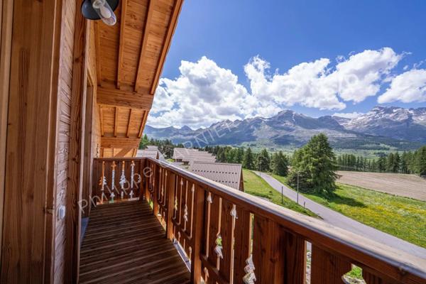 Maison spacieuse au cœur de Dévoluy, à la Joue Du Loup