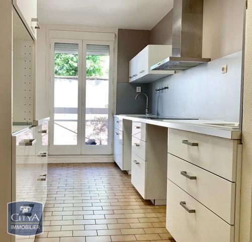 Appartement à louer 3 pièces 71m² Villeurbanne (69100)