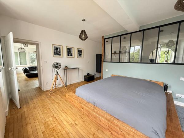 Maison Saint Genis D Hiersac 8 pièce(s) 270 m2