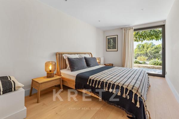 Crique sauvage Port d'Alon