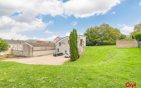 Maison à vendre    4 pièces •  Mareuil-le-Port