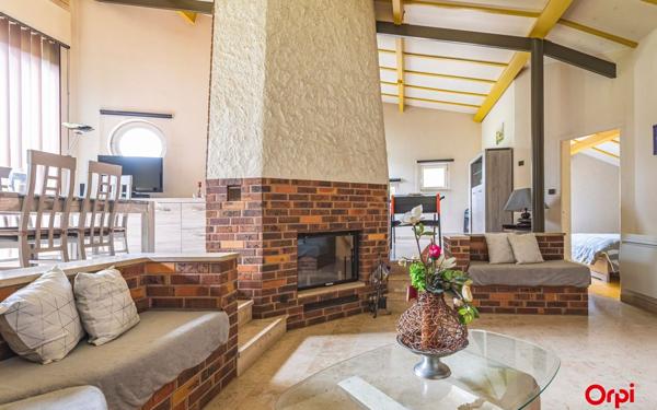 Maison à vendre    4 pièces •  Mareuil-le-Port