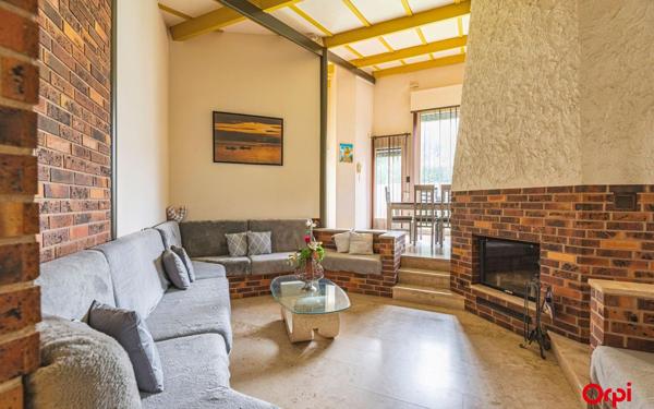 Maison à vendre    4 pièces •  Mareuil-le-Port