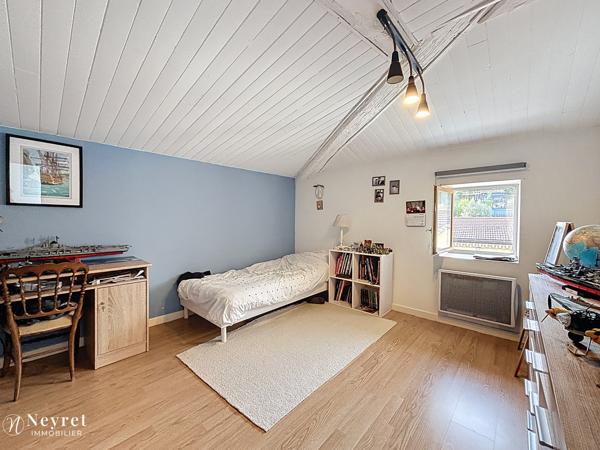 Maison - Ancien corps de Ferme- 187m²- 6 chambres- garage -jardin