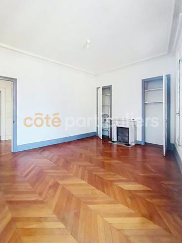 Location
                Appartement84,06 m² - 3 Pièces -
                    ELBEUF (76500)