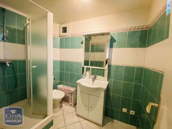 Appartement à louer 1 pièce 27m²