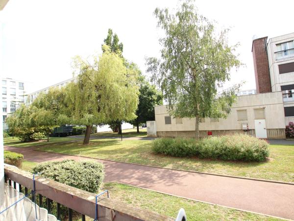 BEL APPARTEMENT F5 3 CHAMBRES DOUBLE SALON DANS PETITE RESIDENCE AVEC RAVALEMENT VOTE A CHARGE PROPRIETAIRE ACTUEL !!!