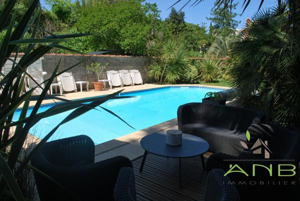Echoppe Double centre Bordeaux avec Jardin et Piscine