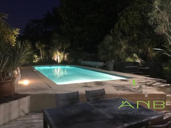 Echoppe Double centre Bordeaux avec Jardin et Piscine