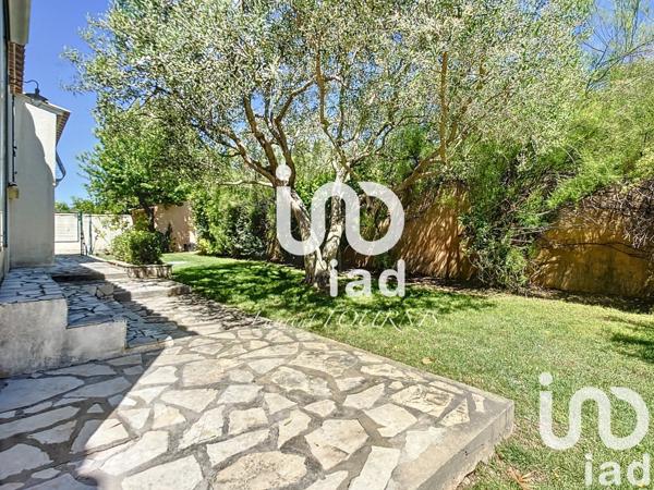 Maison 6 pièces de 152 m² à Balaruc-les-Bains (34540)