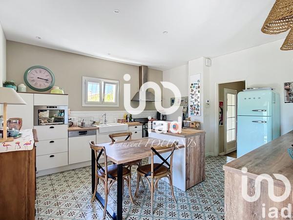 Maison 6 pièces de 152 m² à Balaruc-les-Bains (34540)