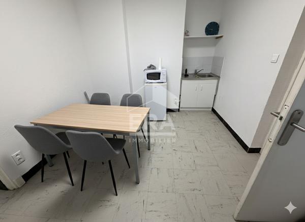 LOCAL PROFESSIONNEL CARCASSONNE