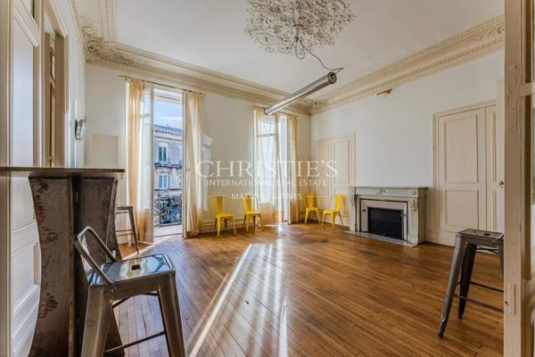 BORDEAUX SAINT-GENÈS – APPARTEMENT DE CARACTÈRE – USAGE MIXTE HABITATION & BUREAU