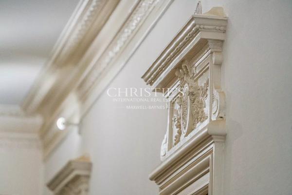 BORDEAUX SAINT-GENÈS – APPARTEMENT DE CARACTÈRE – USAGE MIXTE HABITATION & BUREAU