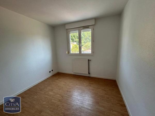 Appartement à louer 2 pièces 52.9m² Billère (64140)