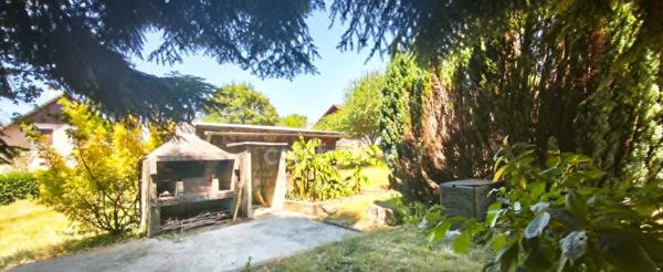 Chambéry-le-Vieux – Vue montagnes, grand jardin et maison aux multiples possibilités !