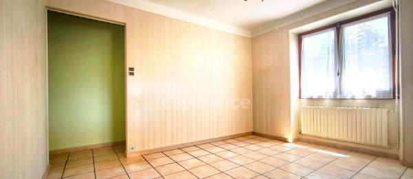 Chambéry-le-Vieux – Vue montagnes, grand jardin et maison aux multiples possibilités !