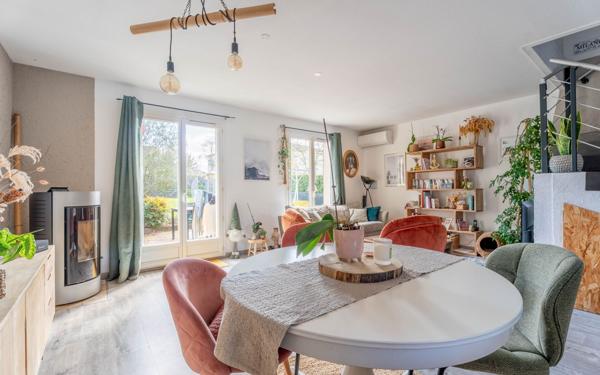 Maison à vendre    5 pièces • 101,03 m2 Villefranche-sur-Saône