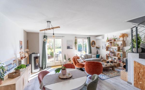 Maison à vendre    5 pièces • 101,03 m2 Villefranche-sur-Saône