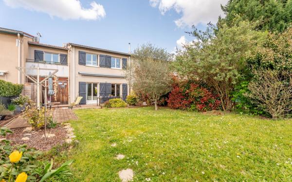 Maison à vendre    5 pièces • 101,03 m2 Villefranche-sur-Saône