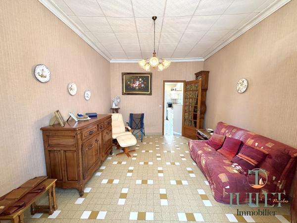 MAISON DE PLAIN-PIED EN CENTRE VILLE