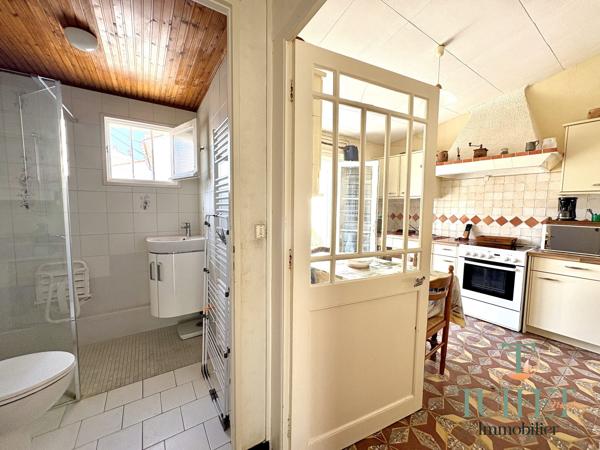 MAISON DE PLAIN-PIED EN CENTRE VILLE