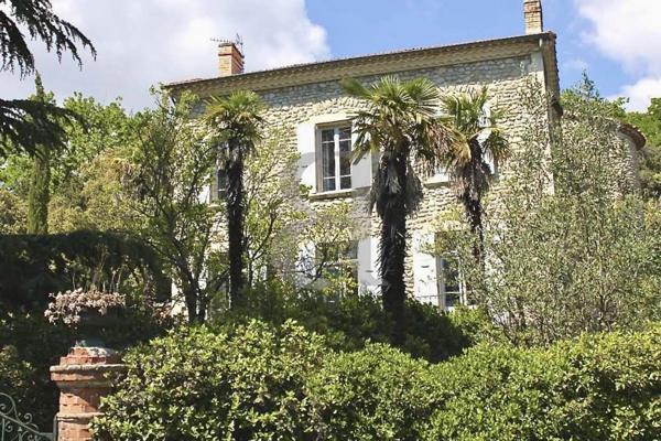 Votre Château Provençal : Élégance, Espace et Bien-Être à Nyons" Nyons (26110)