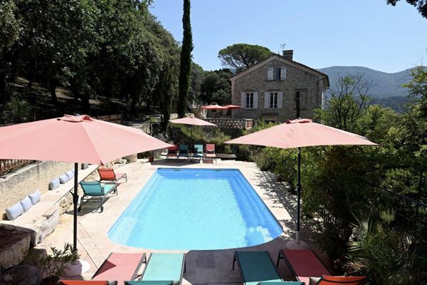 Votre Château Provençal : Élégance, Espace et Bien-Être à Nyons" Nyons (26110)