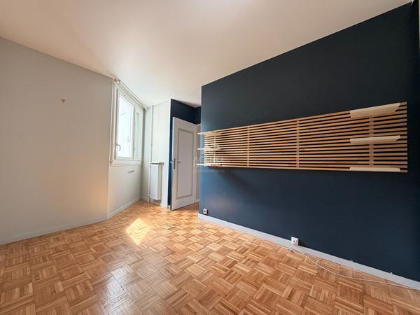 Appartement Saint Germain En Laye 3 pièce(s) 70 m2 Loyer 1 450 €/mois charges comprises **  - Référence  18209