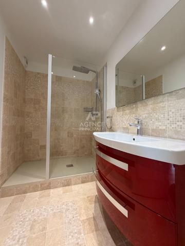 Appartement Saint Germain En Laye 3 pièce(s) 70 m2 Loyer 1 450 €/mois charges comprises **  - Référence  18209