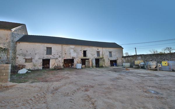 Maison à vendre    2 pièces •  Château-Thierry