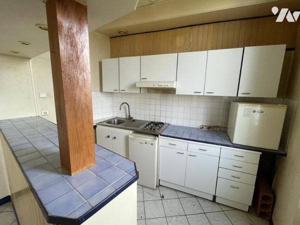 Appartement T2 à rénover avec jardin commun – VANNES – Proximité étang du Duc