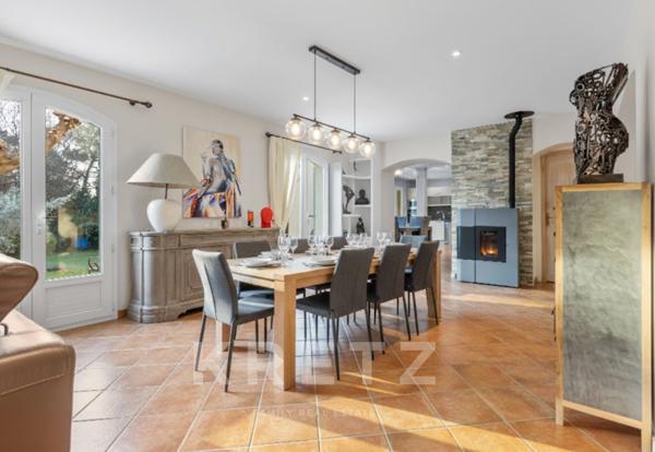 PROPRIÉTÉ DE CHARME DE 289 M2 AVEC STUDIO & APPARTEMENT