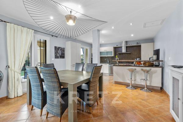 PROPRIÉTÉ DE CHARME DE 289 M2 AVEC STUDIO & APPARTEMENT